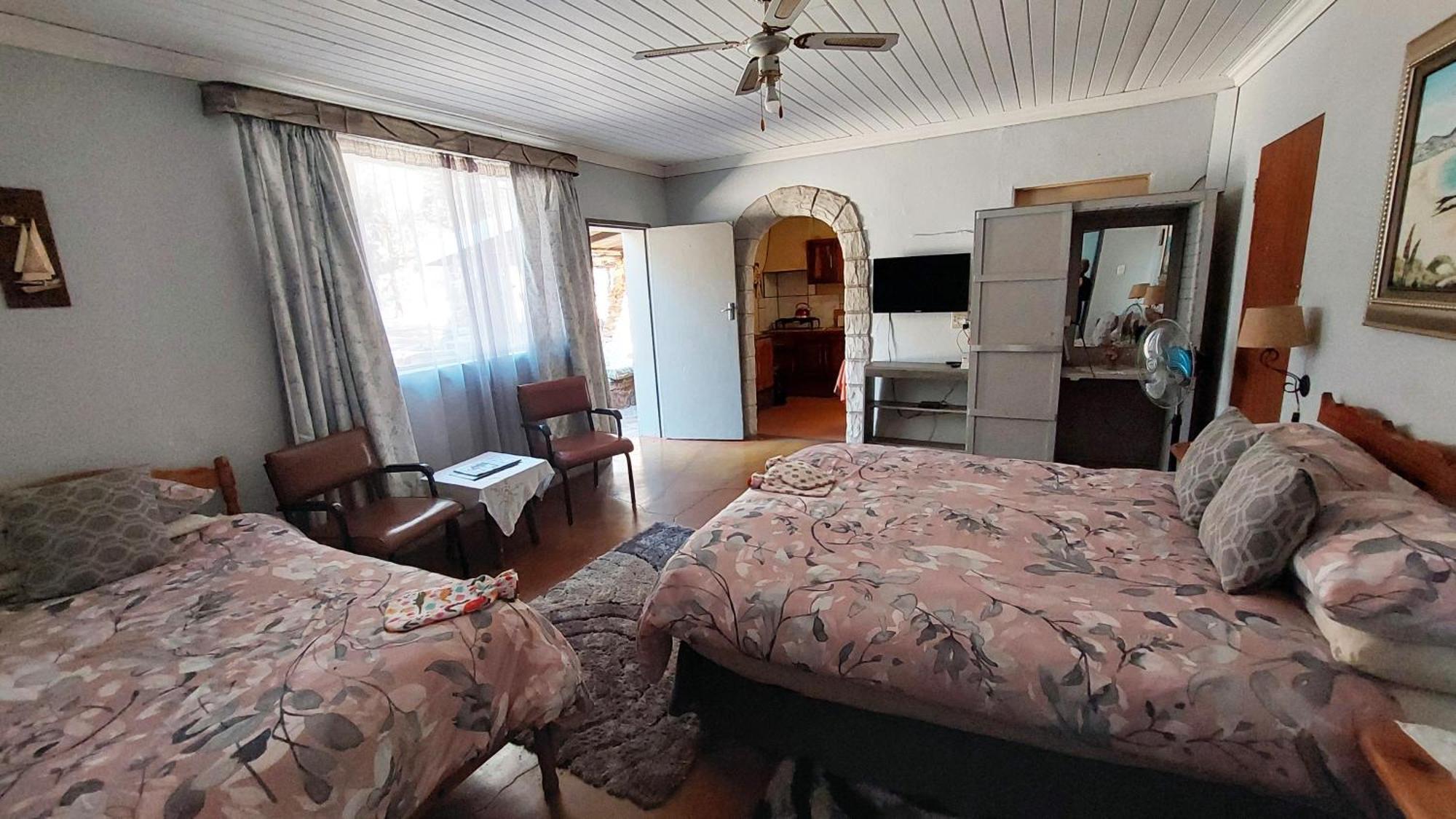 The Shoe Guest House Draasloot Экстерьер фото